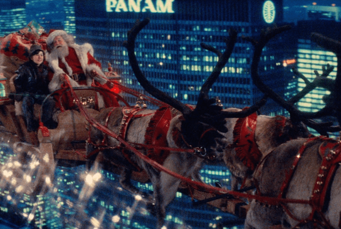 Image: Santa Claus in a sleigh with reindeers