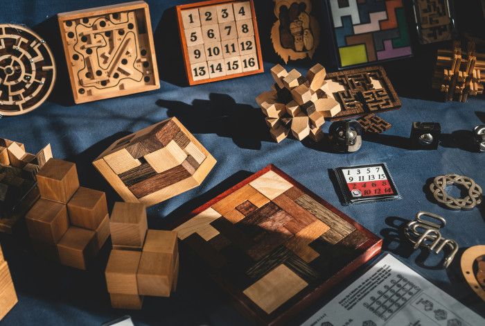 Escape room with various puzzles laid out.